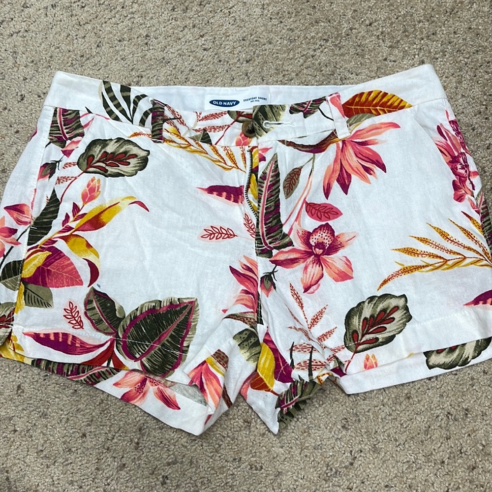 Old Navy Linen shorts